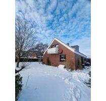 Gepflegtes Generationenhaus bereit für neuen Glanz - Bockhorn