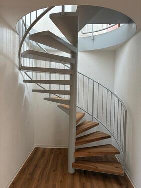 Foto - Großzügige 4,5 Zimmer Maisonette-Wohnung, Tamm, zentral&naturnah