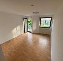 Helle 2 Zimmer, 44qm Stuttgart in Stuttgar-Plieningen (Steckfeld)