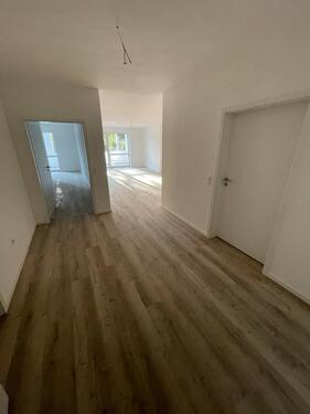 Foto - Erstbezug im modernen Neubau 2-Zimmer Großen Balkon Fitness