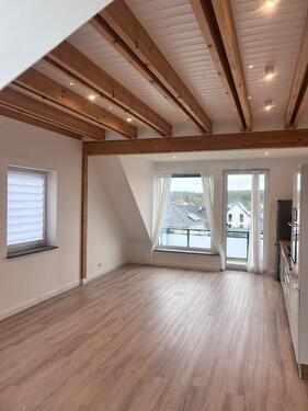 Foto - Schöne Dachgeschosswohnung 4 Raum Lostau