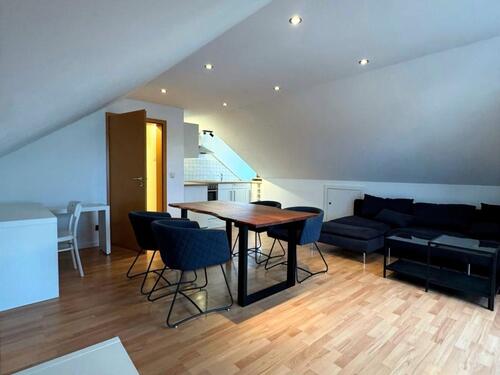 Foto - 2 Zimmer Dachgeschoßwohnung zur Miete in Wettstetten