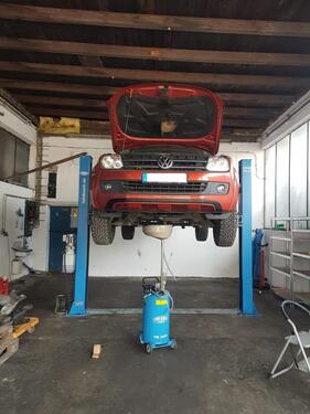 Foto - 100 m² KFZ-Werkstatt Halle KFZ Hebebühne Twin Busch