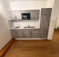 Einzimmerappartment - 700,00&nbsp;EUR Kaltmiete, ca.&nbsp; 45,00&nbsp;m&sup2; in Amberg (PLZ: 92224)