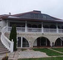 Mietwohnung EG in Villa IGEL - 2.200,00 EUR Kaltmiete, in Welschbillig (PLZ: 54298)