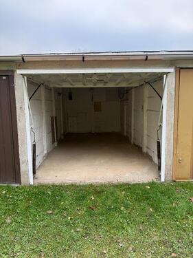 Foto - Garage zu Vermieten Kutusowstraße