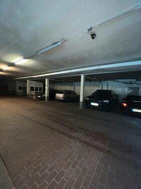 Foto - Sicherer Stellplatz in Großgarage - Krefeld