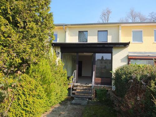 Foto - Reihenmittelhaus mit Garage nahe Britzer Garten