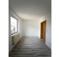 Renovierte zentrale 3 Zimmer Wohnung - Schneeberg