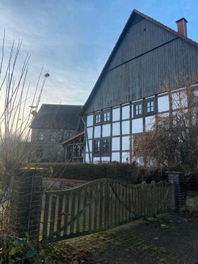 Foto - 8 Zimmer Etagenwohnung zur Miete in Barntrup