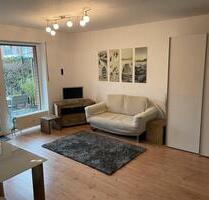 Helles, vollständig möbliertes Apartment mit eigenem Garten - Neuss Augustinusviertel