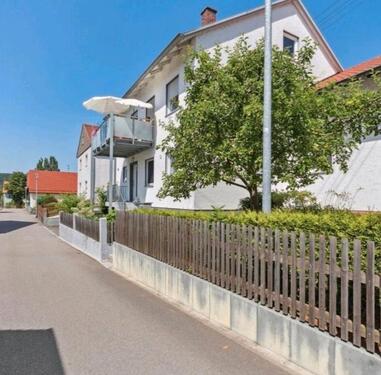 Foto - Zweifamilienhaus in Kelheim zu Verkaufen mit Ausbaupotential