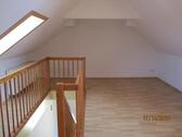 Foto - Hier wohnt Gemütlichkeit – Dachwohnung mit Galerie und viel Licht zum Wohlfühlen