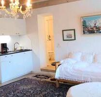 Große helle 1-Zimmerwohnung, möbiliert 37m² - Feichten an der Alz