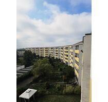 optimal aufgeteilte 3 Zimmerwohnung mit Balkon und EBK - Halle (Saale) Nietleben