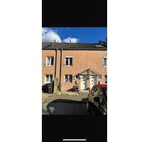 Reihenmittelhaus - 2.000,00 EUR Kaltmiete, in Bergisch Gladbach (PLZ: 51469) Gronau
