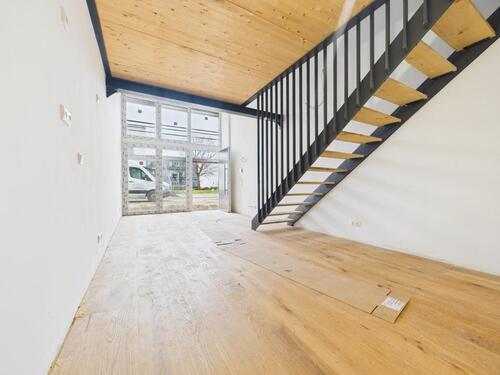 Foto - Erstbezug nach Kernsanierung! Loft Artige 3 Zi,.Whg. mit Terrasse, Gartenanteil und Einbauküche