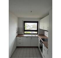 Helle 2-Zimmer-Wohnung mit Balkon & TG-Stellplatz in Möckmühl