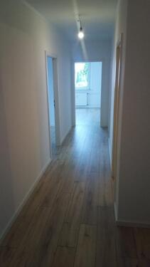Foto - Helle, frisch renovierte Wohnung mit Balkon & Aufzug in Egelsbach