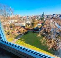 TOP Lage Unverbaubare Aussicht sehr helle Wohnung - Nürnberg Eibach