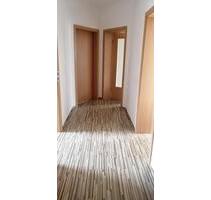 WSF West, schöne 3-Zi.-Whg. - 405,00 EUR Kaltmiete, in Weißenfels (PLZ: 06667)