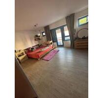 Helle möblierte Hochparterrewohnung in Maichingen - Sindelfingen Darmsheim