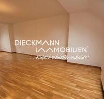 Helle Wohnung mit großem Wohnbereich| Gemeinschaftliche Terrassen-Nutzung - Duisburg Laar