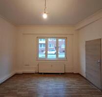 Anfragen NUR per E-Mail. Mini 1,5-Zimmer EG-Terrassenstudio. (Studio Wohnzimmer mit EBK, Kochnische und Flurbereich, Schafzimmer mit Terrasse). - Bremerhaven Geestemünde