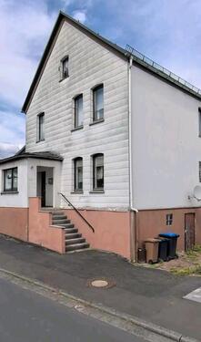 Foto - Zweifamilienhaus Dillenburg-Manderbach