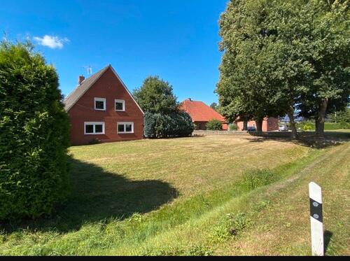Foto - 1-2 Familienhaus Resthof Pferdehaltung Investoren