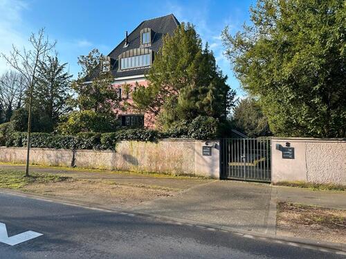 Foto - Exklusive 3-Zimmer-Maisonettewohnung mit Parkblick in Meerbusch Alt-Meererbusch