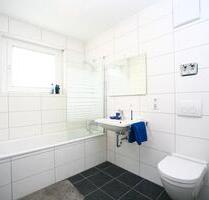 Schöne EG mit kleinem Garten - 1.113,00&nbsp;EUR Kaltmiete, ca.&nbsp; 78,53&nbsp;m&sup2; in Stuttgart (PLZ: 70569) Vaihingen