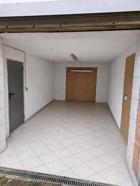 Foto - Garage in Köln Worringen zur vermieten - mit Licht und Strom