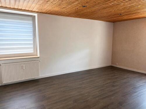 Foto - 2 Familienhaus mit Garage und Garten in Saarbrücken Klarenthal