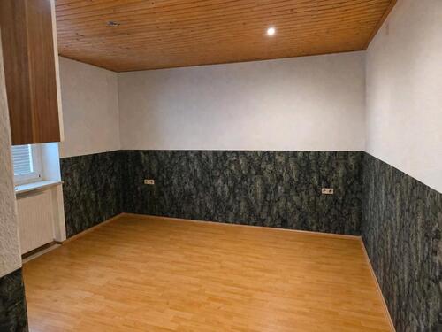 Foto - 6 Zimmer Mehrfamilienhaus, Wohnhaus in Saarbrücken