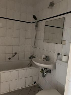 Foto - Dachgeschoßwohnung in Halle (Saale) zur Miete