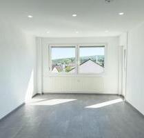 Kernsanierte 3-Zimmer-Wohnung mit Einbauküche – Neckartenzlingen