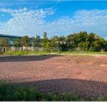 Gewerbe-Freifläche ca. 1.800 m² – umzäunt & geschottert – A4A71 - Drei Gleichen