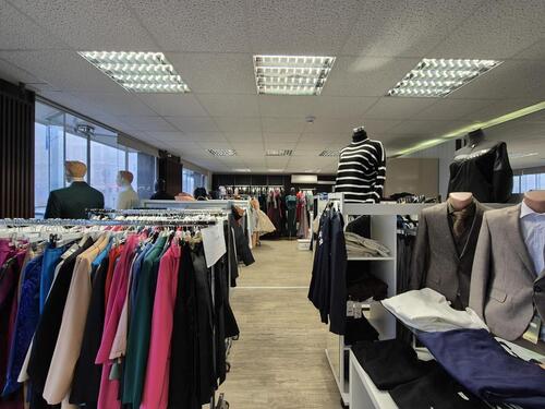 Foto - FÜR IHREN GESCHÄFTLICHEN ERFOLG! LADENLOKAL ZU BESTEN KONDITIONEN UND OHNE PROVISION!