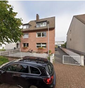 Foto - Grundsolides 3-4Parteienhaus in herrlicher Blicklage