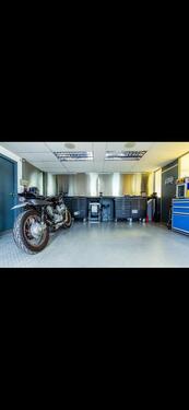 Foto - Sichere Garage Motorrad, Auto, Oldtimer, Lager, 247