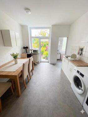 Foto - Einziehen & wohlfühlen: Moderne 2-Zimmer-Wohnung mit Balkon