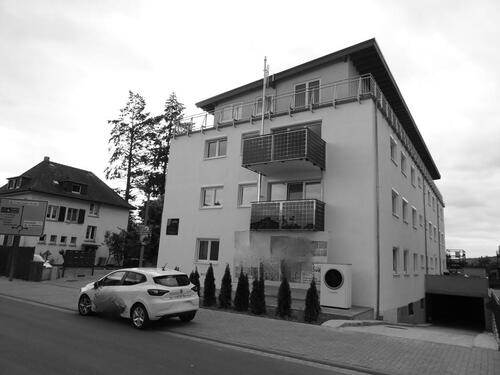 Foto - Traumhaftes Büro: Großzügig, barrierefrei mit 2 Balkonen und optionalen Tiefgaragenstellplätzen!