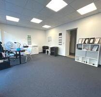 Modernisierte Gewerbeeinheit im Erdgeschoss - Essen Stadtbezirk III