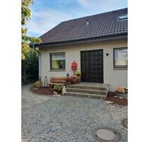 Wohnhaus mit Fahrzeughalle auf über 1.300m² - Münster Gievenbeck