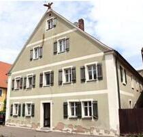 Zuhause mit Geschichte: 1.OG 4 Zimmerwohnung für Familie oder Wohngemeinschaft - Merkendorf
