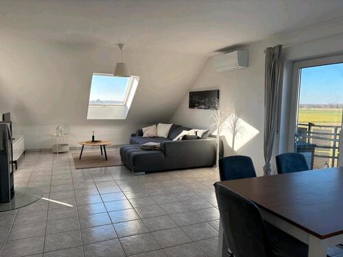 Foto - Helle & geräumige 3 - Zimmer-Wohnung mit Klimaanlage & Holzofen