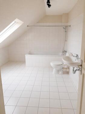 Foto - 2 Zimmer Dachgeschoßwohnung zur Miete in Wuppertal