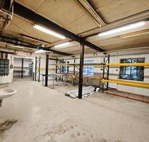 Lagerhalle in Frankfurt am Main-Top-Lage in Frankfurt-Sossenheim