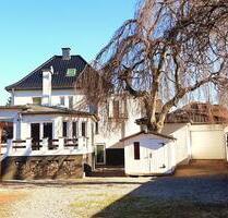 Exclusive Stadtvilla mit 4 Wohneinheiten & Ausbaureserve +Privat+ - Düren Rölsdorf Exclusive Stadtvilla mit 4 Wohneinheiten & Ausbaureserve +Privat+ - Düren Rölsdorf